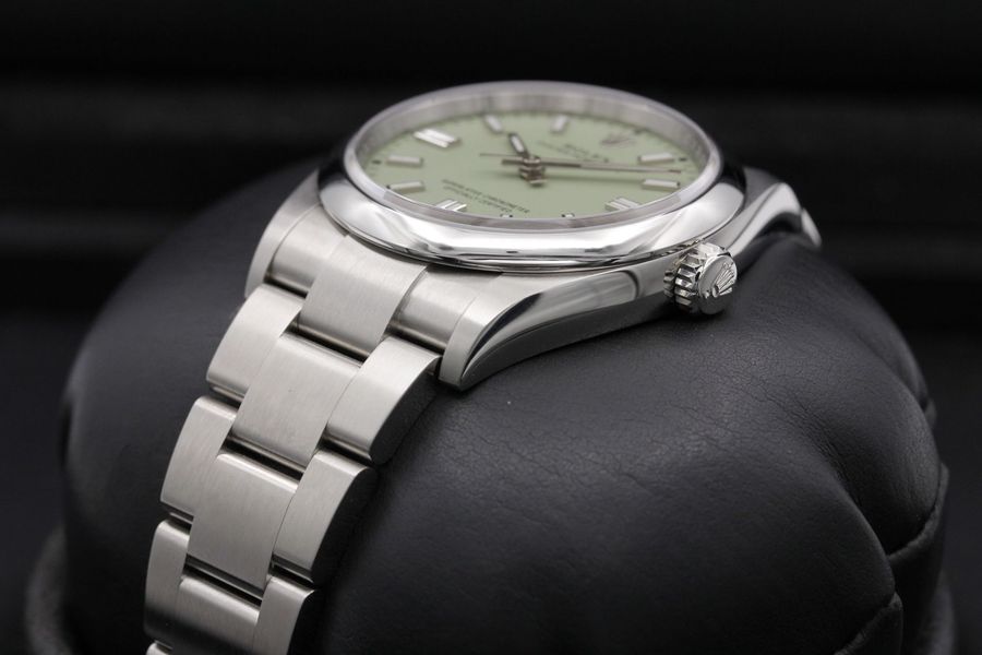 Rolex Oyster Perpetual 126000